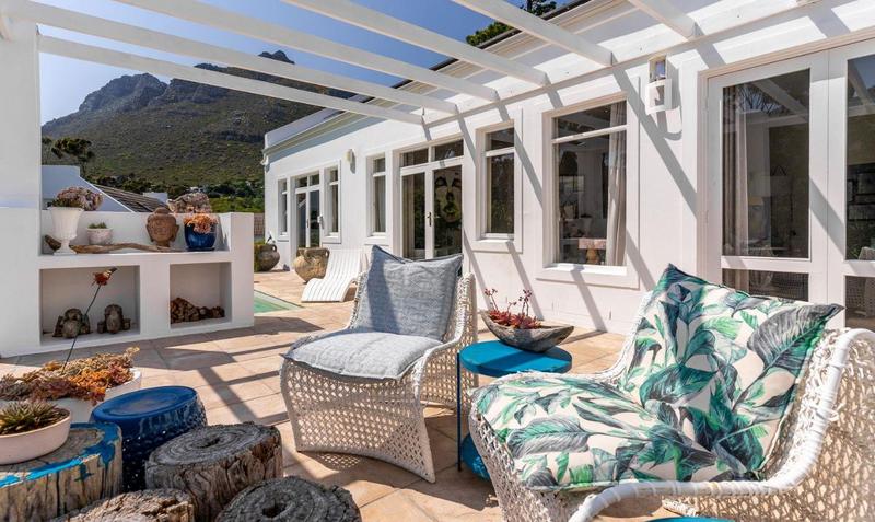 4 Bedroom Property for Sale in Hout Bay Western Cape